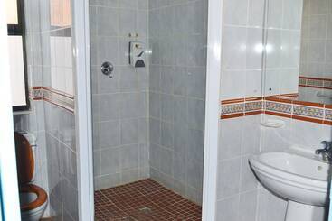 پانسیون Boga Legaba Guest House & Conference Centre