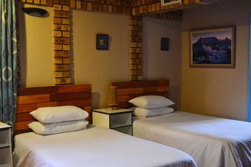 پانسیون Boga Legaba Guest House & Conference Centre
