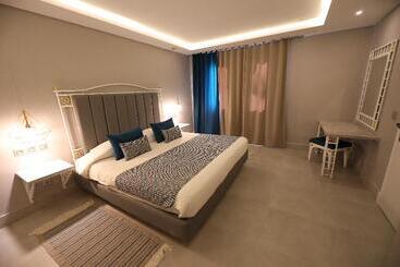 Suites Hôtel Les Charmilles & Spa - Gammarth