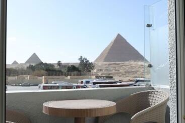 هتل Capital Of Pyramids