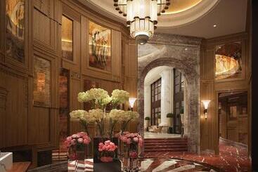 هتل Hôtel De L Amour Tam đảo