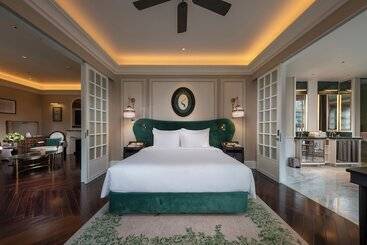 هتل Hôtel De L Amour Tam đảo