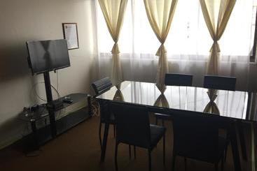 Hostal Majo