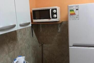 Hostal Tricontinental