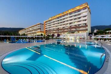 هتل Hattusa Vacation Thermal Club Erzin