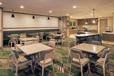 هتل Homewood Suites By Hilton Los Angeles International Airport