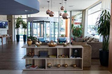 هتل Ibis Styles Curitiba Aeroporto