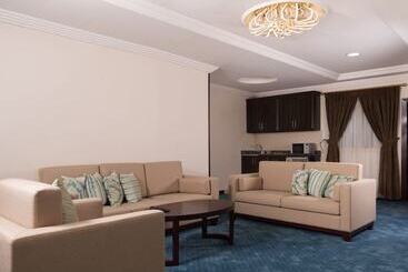 هتل Laten Suites Prince Sultan