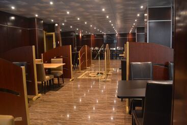 هتل Noubou International