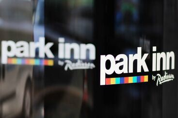 هتل Park Inn By Radisson Izmir