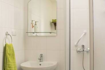 هتل Pontoval B&b