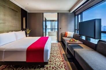 هتل Regent Chongqing   Complimentary 1st Round Mini Bar Daily