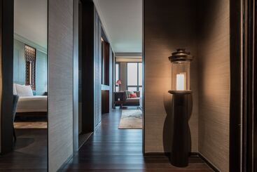 هتل Regent Chongqing   Complimentary 1st Round Mini Bar Daily