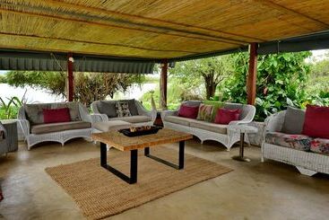 هتل River View Lodge