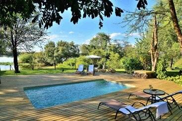 هتل River View Lodge