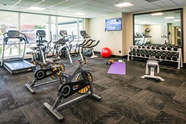 هتل The Tennessean Personal Luxury