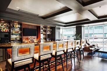 هتل The Tennessean Personal Luxury