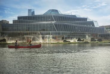 هتل Center Parcs Villages Nature Paris