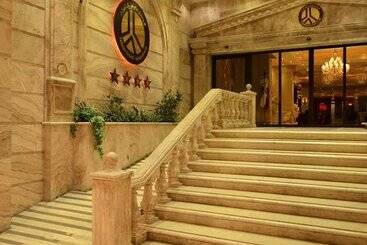 Tehran Grand Hotel 2