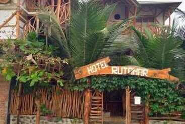 הוסטל Hostal Rutamar