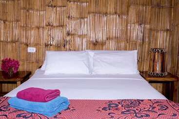 הוסטל Hostal Rutamar