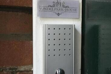 Vondelpark House B&b