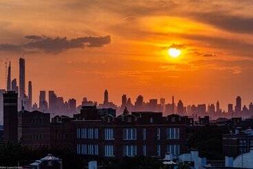 هتل Elmhurst