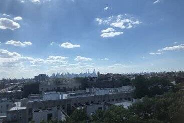 هتل Elmhurst