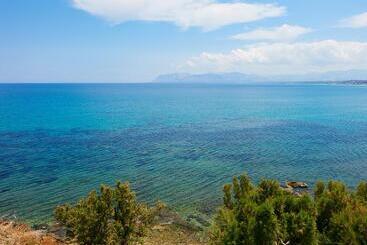 Marina Di Petrolo Hotel & Spa