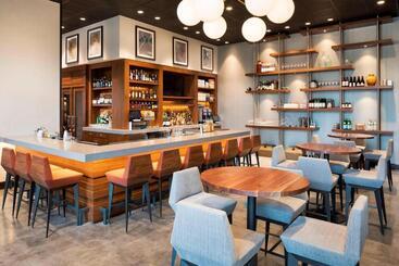 هتل The Westin Jackson