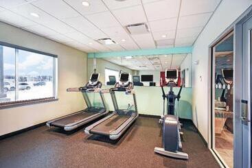 هتل Tru By Hilton Portland Airport Area