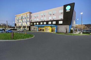 هتل Tru By Hilton Portland Airport Area