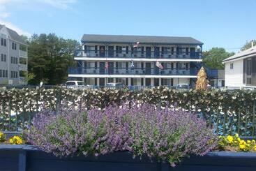 Island View Motel
