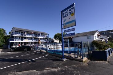 Island View Motel