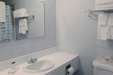 Island View Motel