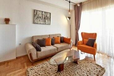 Smart Apartments