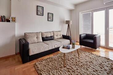 Smart Apartments