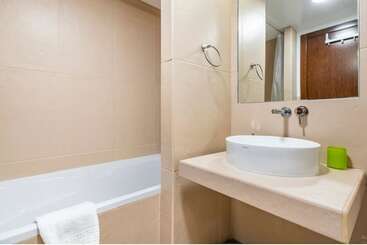 Luxury 3br 7 Pools Beach 200 M