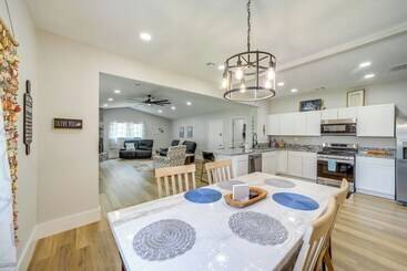 بيت ريفى Eufaula Home   Walk To Lake Beach!