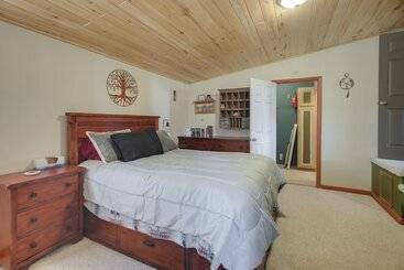 Сельский дом Serene Saguache Haven On 40 Acres: Mountain Views!