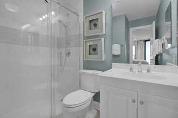 502 Summerhouse By Avantstay Ocean Front Condo W/ Community Pool Access