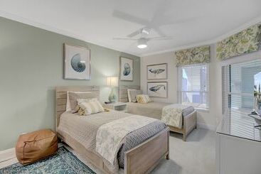 502 Summerhouse By Avantstay Ocean Front Condo W/ Community Pool Access
