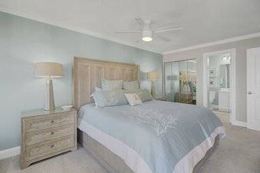 502 Summerhouse By Avantstay Ocean Front Condo W/ Community Pool Access