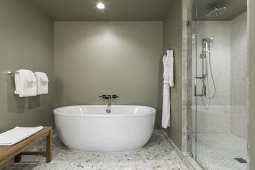هتل Thompson Palm Springs, By Hyatt