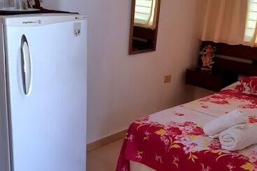 پانسیون Mara Hostal