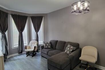 پانسیون Chicago Avenue Inn