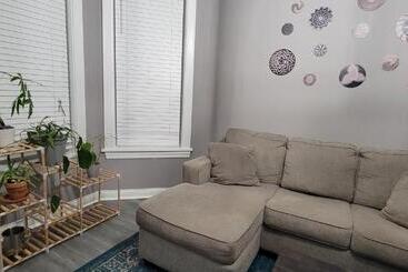 پانسیون Chicago Avenue Inn