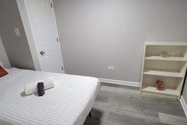 پانسیون Chicago Avenue Inn