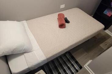پانسیون Chicago Avenue Inn
