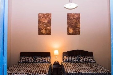 پانسیون Hostal Colonial Alelusa